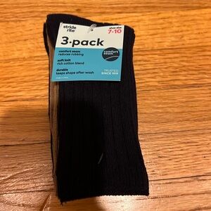 New- stride rite 3 pack of boys dress sock shoe size 7-10